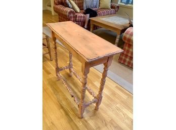 Shabby Chic Pink Table (CTF10)