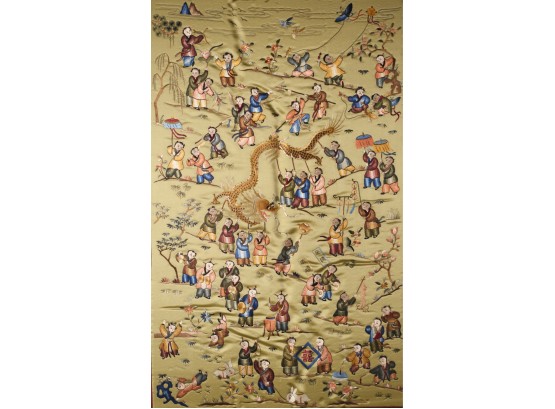 Large Asian Embroidery On Silk (CTF10)