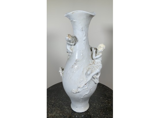 Large Haviland White Porcelain Vase (CTF10)