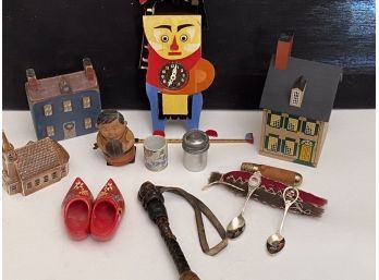 Vintage Toys And Collectibles (CTF10)