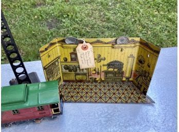 Vintage Toys: Doll House Diorama, Lionel Train, Light Tower (CTF10)