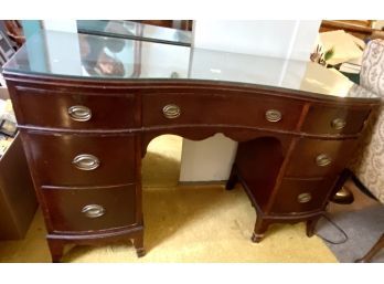Antique Walnut Knee Hole Desk (CTF40)