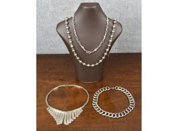 Vintage Silver Necklaces (CTF10)