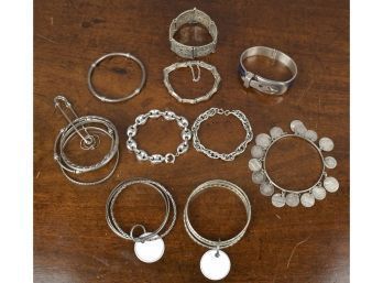 Vintage Silver Bracelets (CTF10)