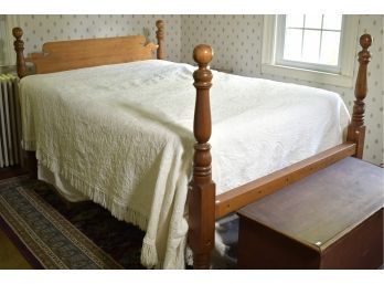 Antique Cannonball Bed, Three-quarter Size (CTF40)