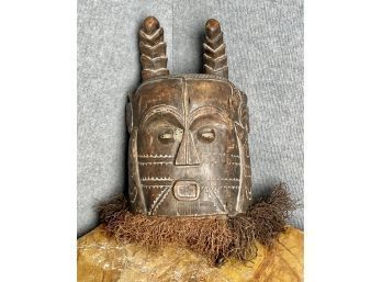 African Mask With Horns (CTF10)