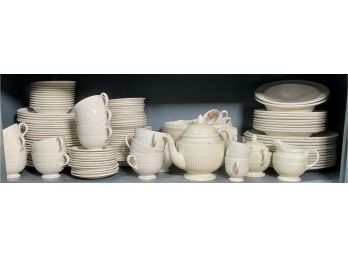 Wedgwood Conway Pattern China Set, Service For 12 (CTF30)