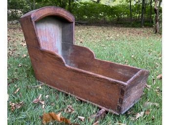 Antique Country Wooden Cradle (CTF10)