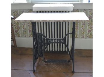 Singer Iron Sewing Stand With Marble Top (CTF30)
