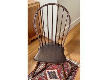 Antique Bow Back Windsor Chair (CTF10)