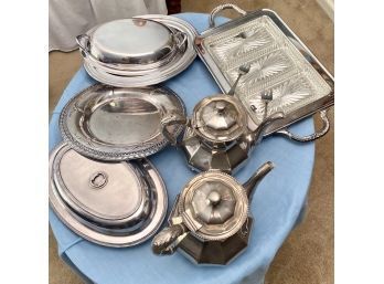 Plated Silver Serving Pcs.  (CTF10)