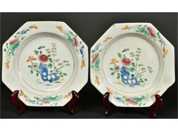 Pair Of Early Chelsea Porcelain Plates (CTF10)