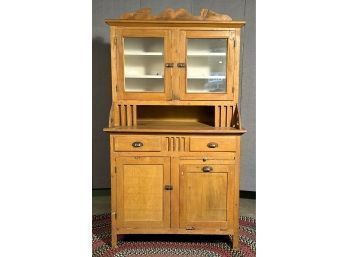 Antique Country Cupboard (CTF40)