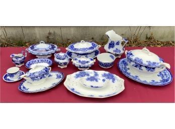 Antique Flow Blue Tablewares, 19 Pcs (CTF30)