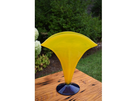 Richard Blenko Art Glass Vase (CTF10)