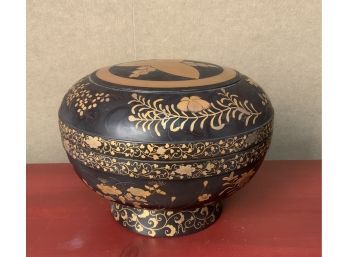 Japanese Lacquered Covered Cake Bowl (CTF20) (returned)