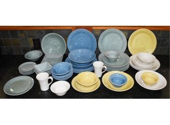 Simon Pearce Pottery Dishes, 52pcs (CTF50)