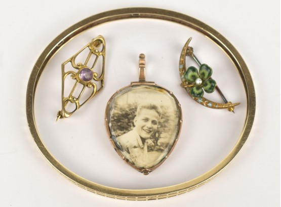 Vintage Gold Bracelet, Pins And More (CTF10)