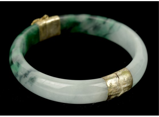 Vintage Chinese Jade Bangle Bracelet (CTF10)