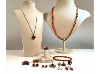 Amber And Silver Jewelry (CTF10)
