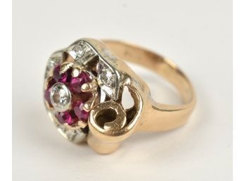 Vintage 14k Gold Ruby And Diamond Ring (CTF10)