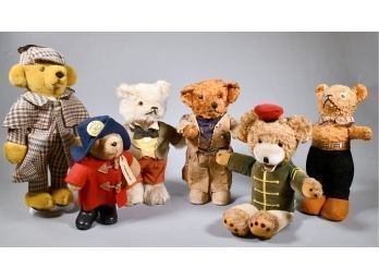 Six Clothed Character Bears (CTF20)