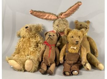 Five Vintage Stuffed Animals (CTF10)