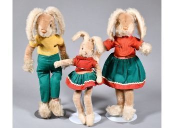 Schuco Dressed Rabbit Family In Wagon, Ca. 1950 (CTF10)