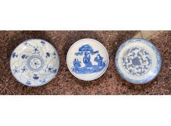 Three Chinese Blue And White Plates (CTF10)