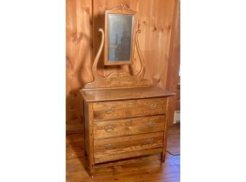 Antique Three Drawer Oak Dresser (CTF30)