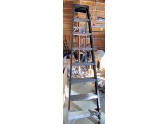 Eight Foot Ladder - On Site Pick Up Only