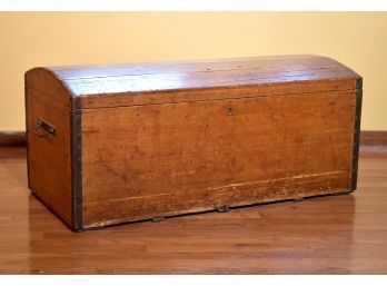 Antique Pine Dome Top Trunk (CTF20)