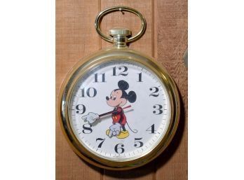 Vintage Mickey Mouse Elgin Wall Clock (CTF10)