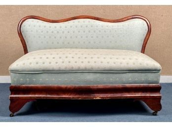 Diminutive Victorian Fainting Couch (CTF20)