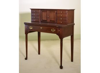 Queen Anne Style PA House Cherry Ladies Desk (CTF20)