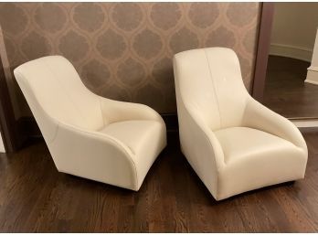 Pr. White Leather Camerich Lounge Chairs (CTF40)