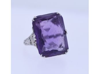 Amethyst And 18K Gold Ring