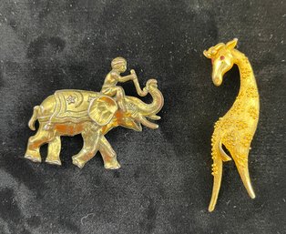 2 Vintage Pins, Blackmoor Style Elephant Pin, Giraffe Pin, Gold Tone, Both Marked