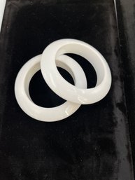 Vintage White Lucite Bangles, Great Condition. Medium To Large Size.