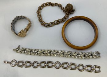 Lot Of Antique/vintage Bracelets, Awesome Brass Chain Fob, Gold Filled Stretch, Lisner Rhinestone Link, Etc