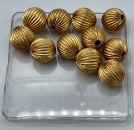 Large Hollow Brass Ball Beads , Snowhill Auctions, 120 Lots, Closes 2/8 At 8:15