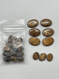 Vintage Bead Lot, Snowhill Auctions, 120 Lots, Closes 2/8 At 8:15 PM ET