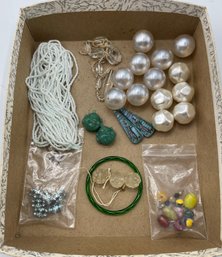 Vintage Odd Lot, Glass Beads, Findings, Jewelry Making Supplies, Buddhas,   Snowhill Auctions, Closes 2/8
