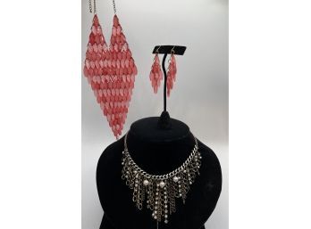 2 Fun Costume Necklaces - Plastic Beads Bib Necklace And Earrings, Chains/rhinestones/beads Bib