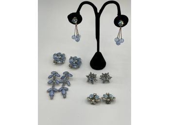 5 Great Vintage Pairs Of Blue Glass Rhinestone Earrings - Nice Variety, Pretty Colors And Designs