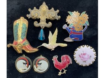 Antique And Vintage Lot Of Costume Pins - Brass, Copper, Enamel - Old To Newer