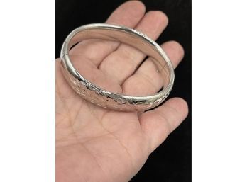 Vintage Sterling Silver 925 Hinged Bracelet With Diamond Cut Floral Etching - Shiny! 20.5 Grams