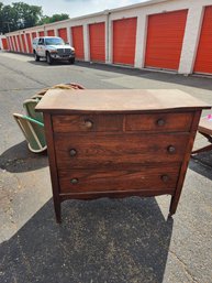 Vintage Antique Wood Wooden Dresser 4 Drawers Rolling Wheels 2'11'x1'7'xx3'2'