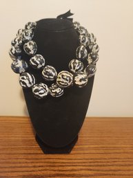 Vintage Kakui Shell Lei Hawaiian Bead Necklace
