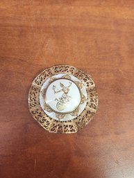 Gold Plated Frilled Porcelain And Mother Of Pearl Siam Siamese Design Dancing Woman Pendant Brooch Broach